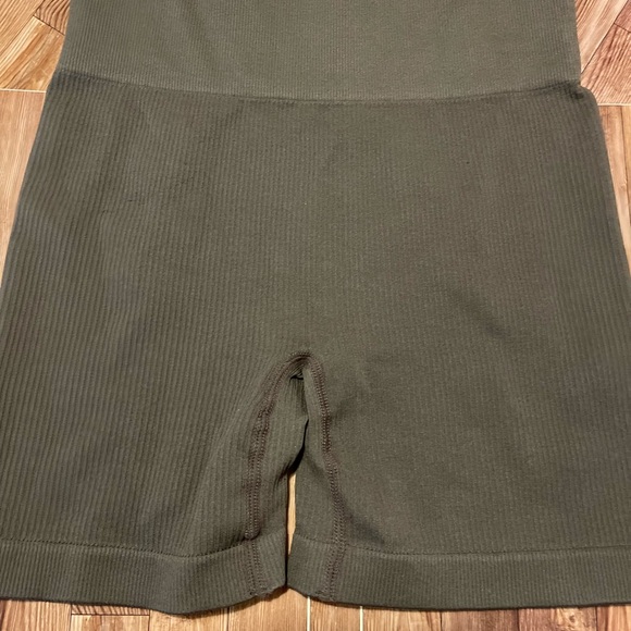 Source Unknown Pants - Source Unknown Dark Green Ribbed Bike Shorts